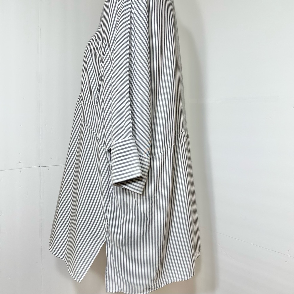 SOLD-Show Me Your Mumu Oversize Popover Tunic - Picture 5 of 10